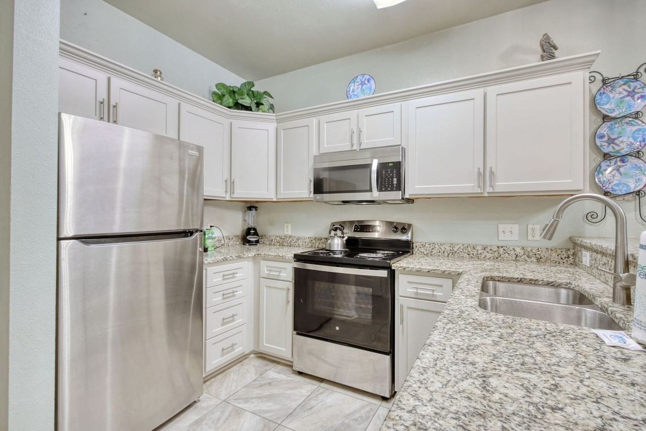 1310 River Oaks Dr #1356511P - Photo 6 of 27