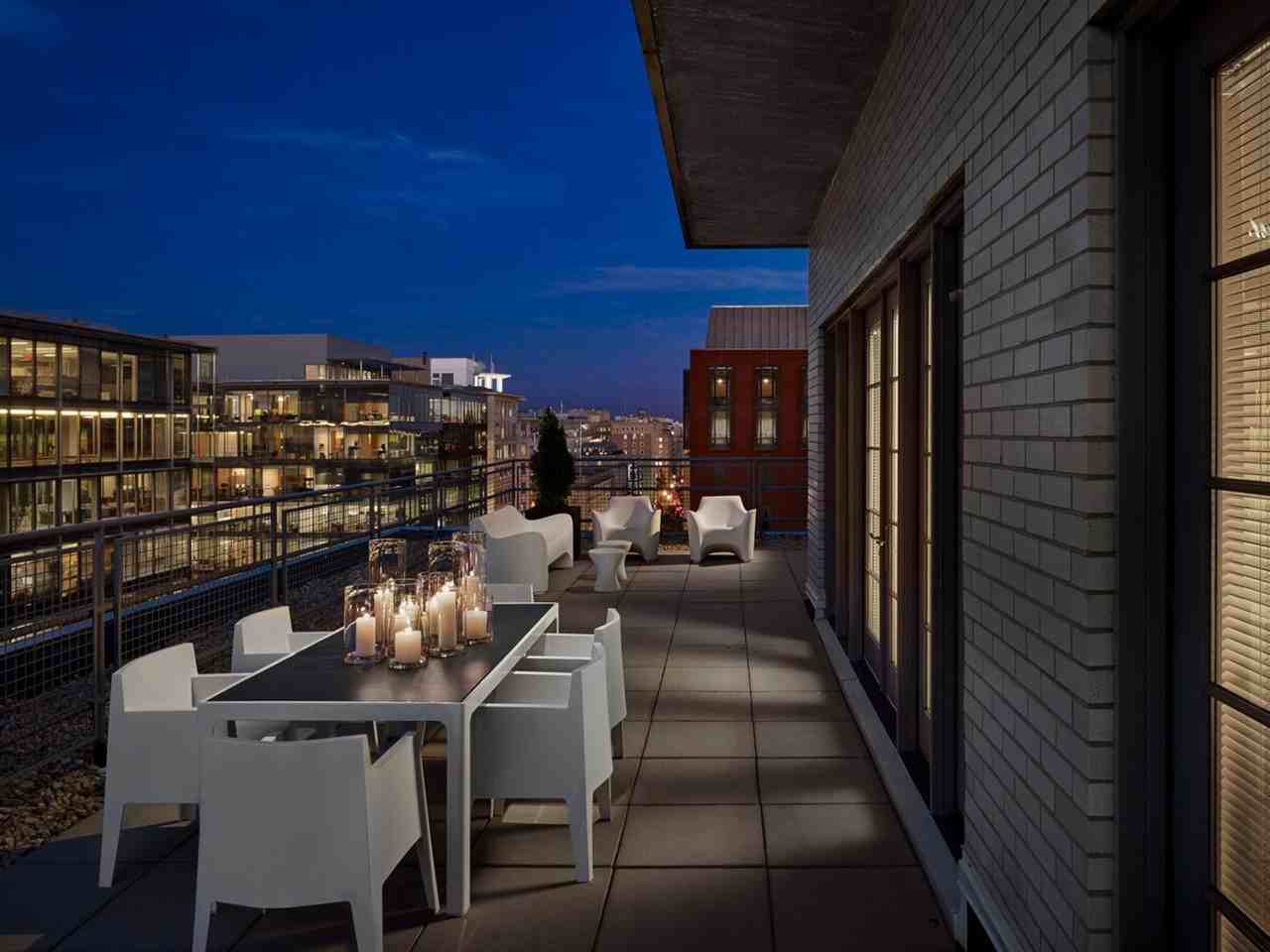 701 18th St Nw #1373176P - Photo 3 of 8