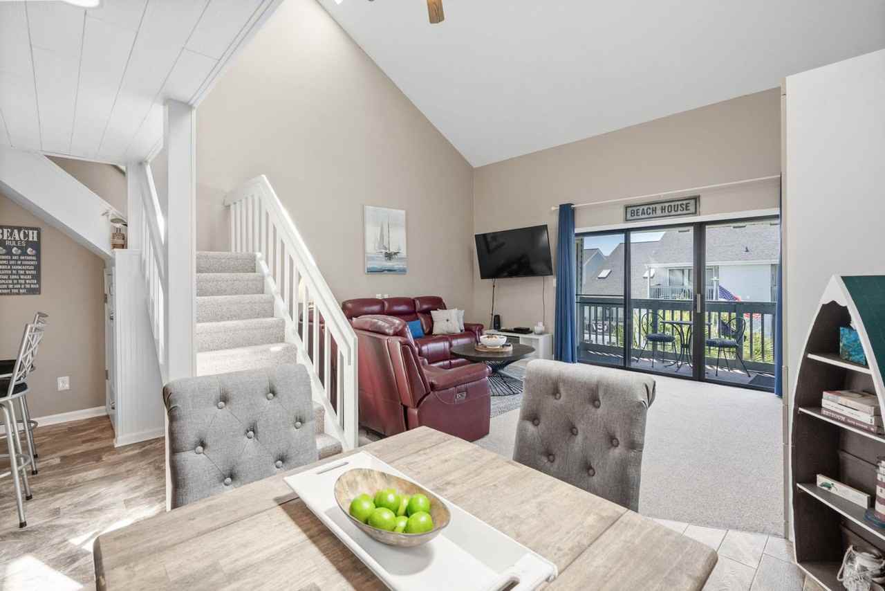 1880 Auburn Ln #1384036P - Photo 2 of 36