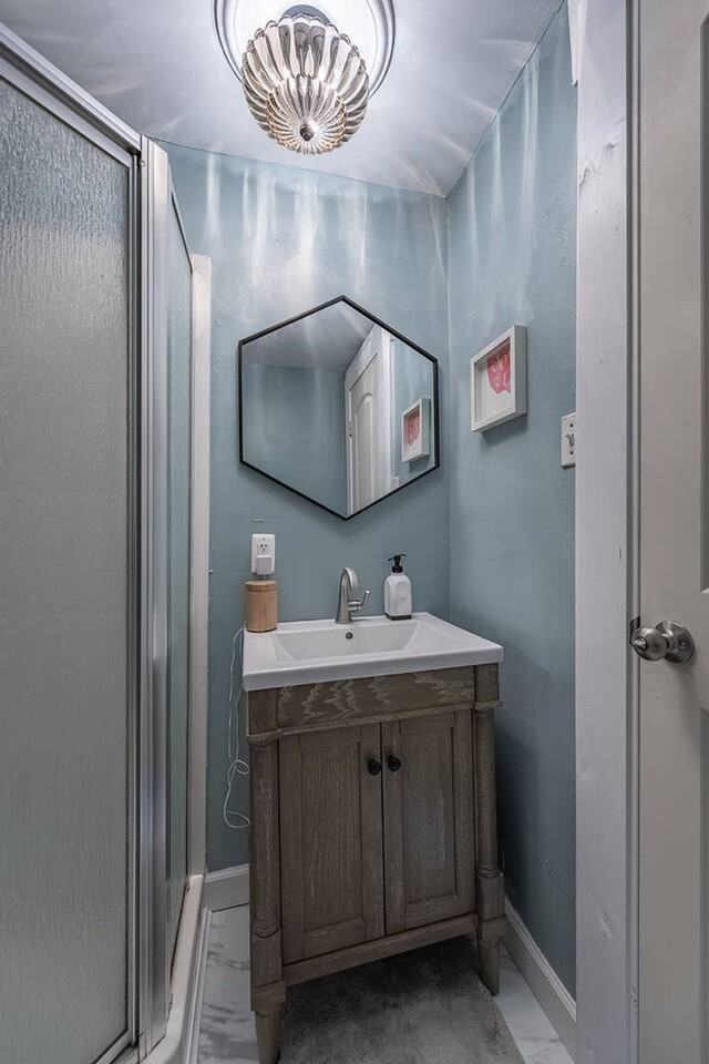 5651 Ridge Ave #1384097P - Photo 3 of 15