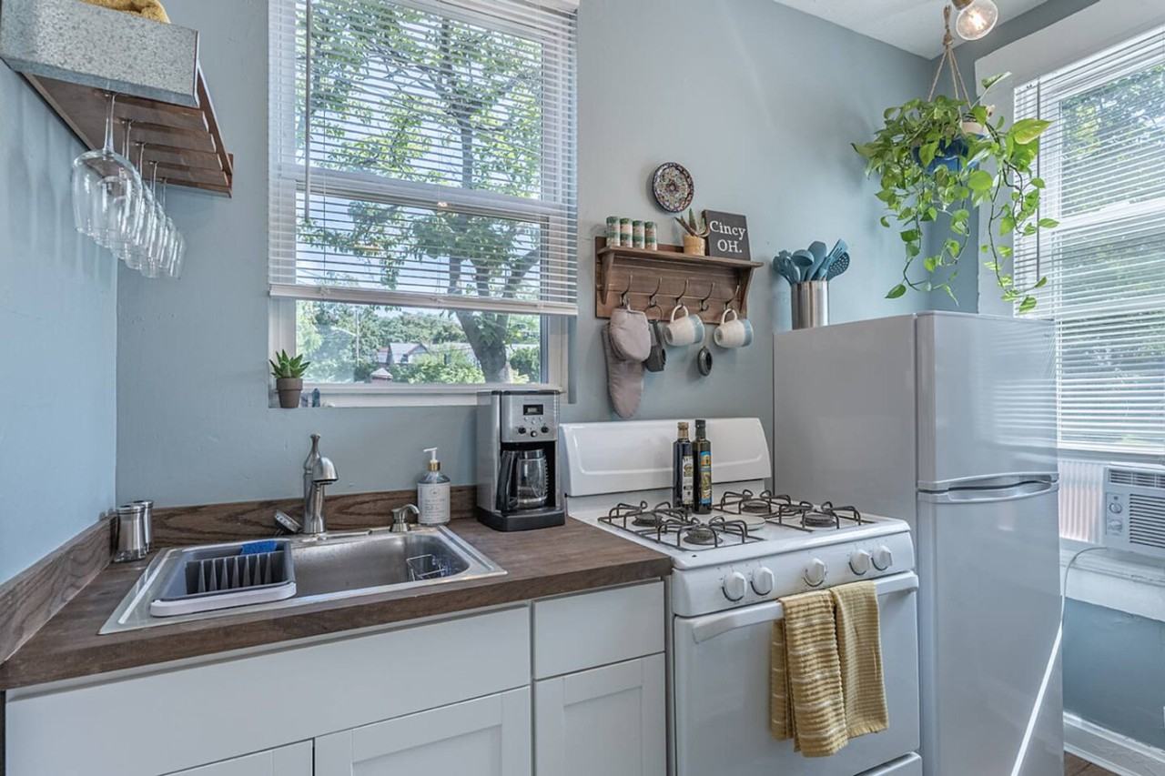 5651 Ridge Ave #1384097P - Photo 5 of 15