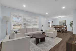 featured image of 610 S Georgetown Dr