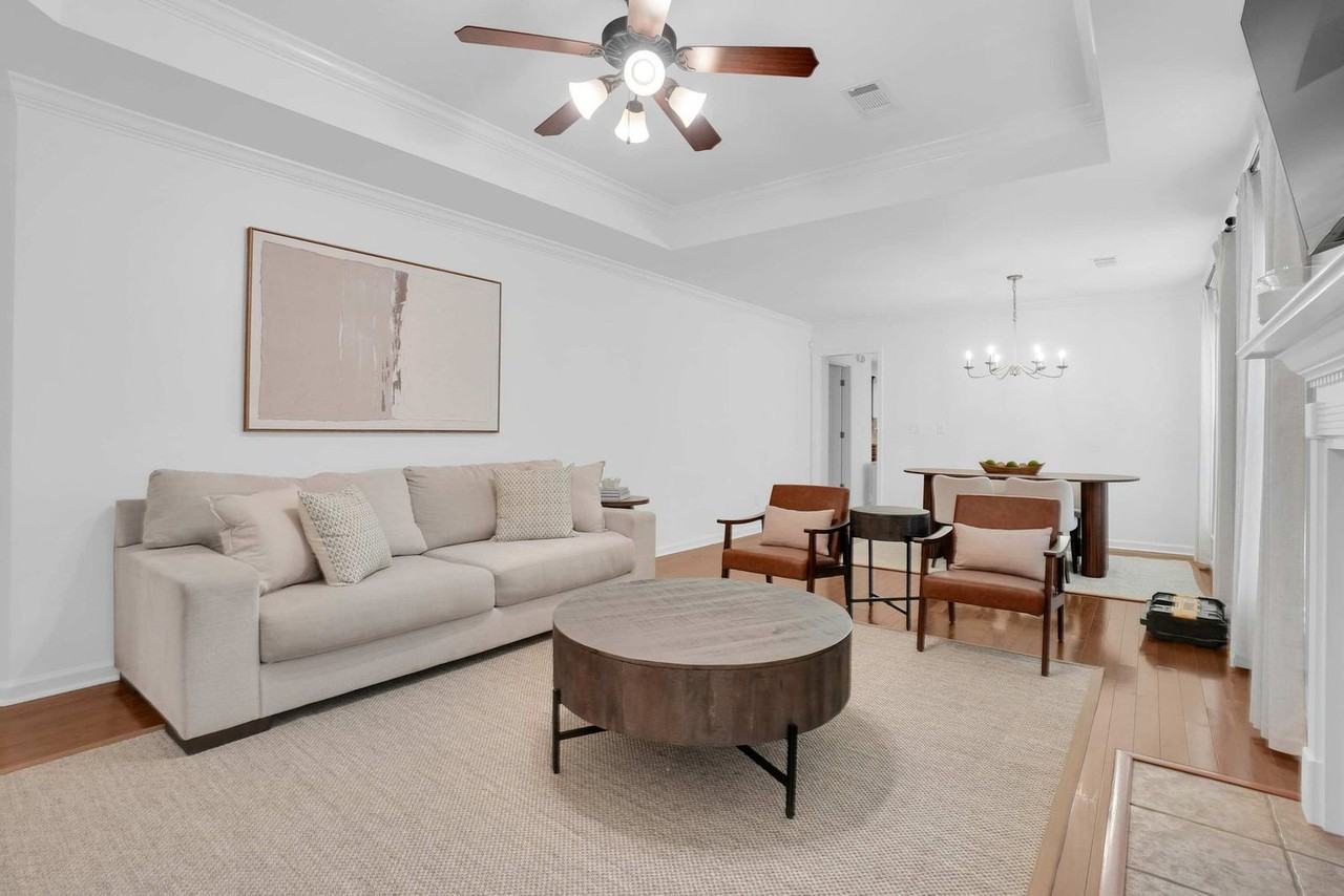 8261 Dison Dr #1386556P - Photo 6 of 27