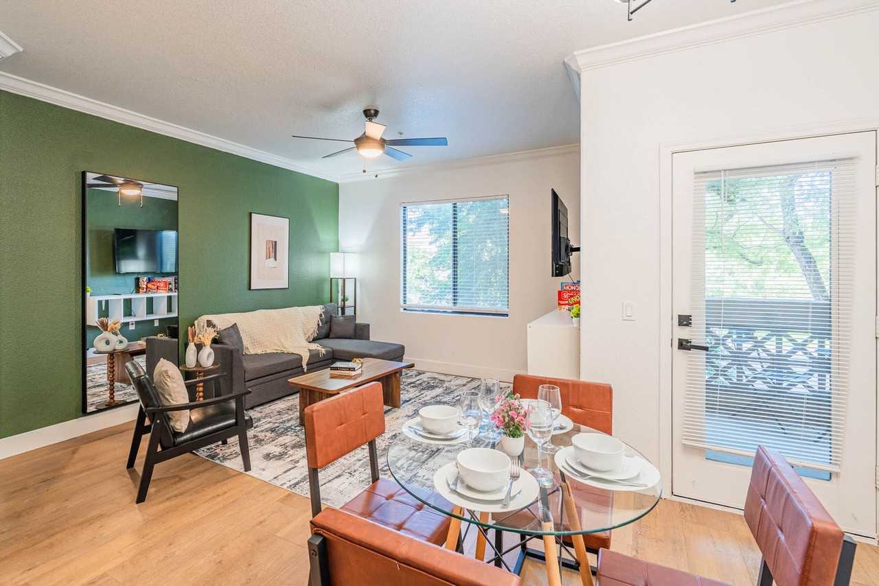 2155 South 55th Street - Photo 7 of 50