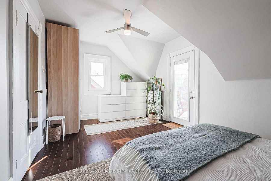 553 Euclid Avenue - Photo 8