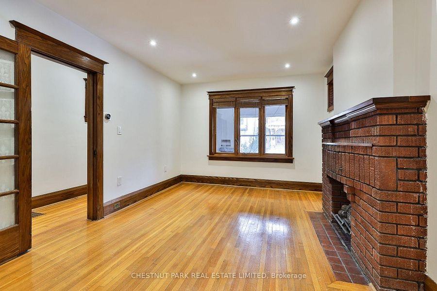 111 A Wright Avenue - Photo 5 of 32