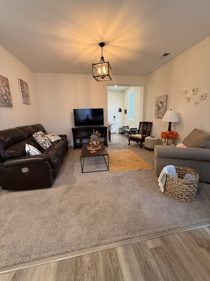 773 Crimson Cir - Photo 4 of 17