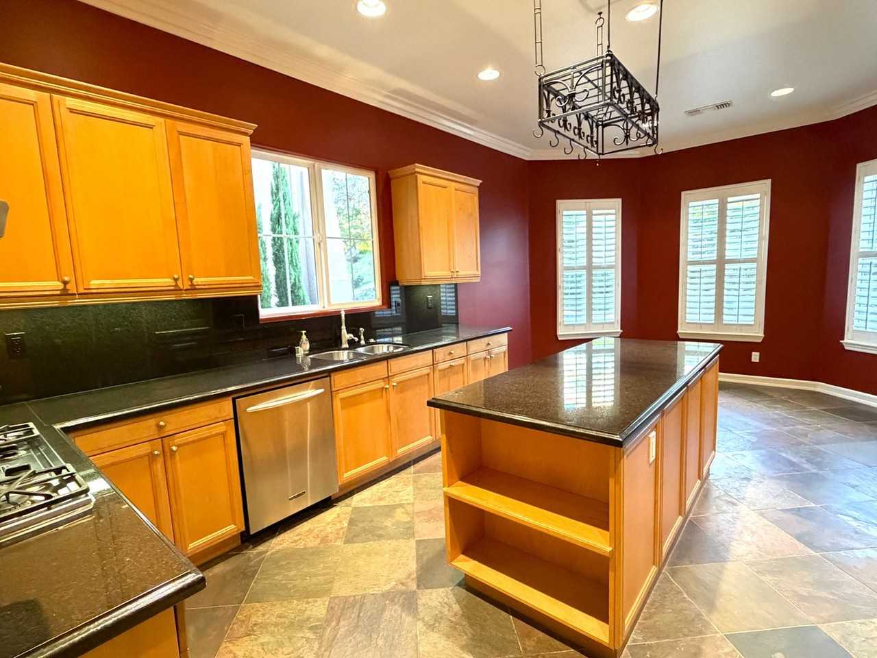 6779 Plumeria Dr - Photo 3 of 18