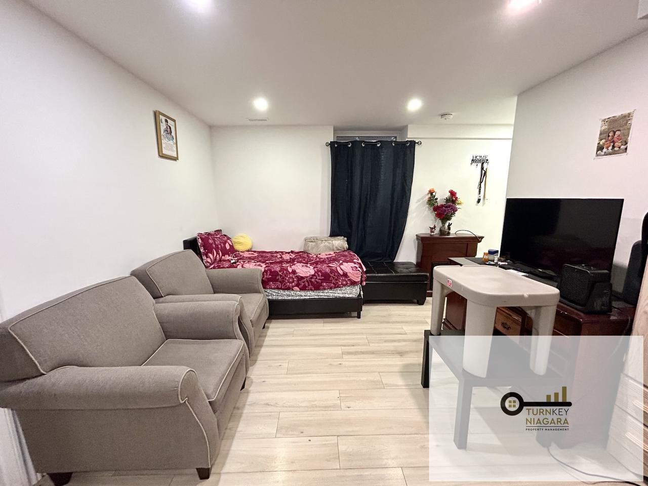 6153 Eaglewood Drive - Photo 4 of 11