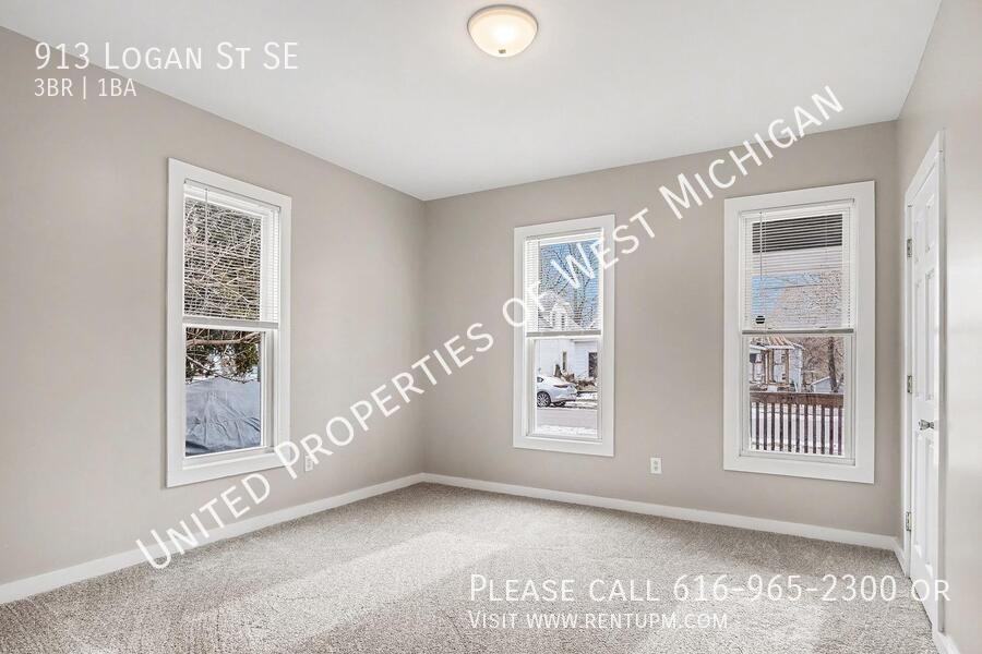 913 Logan St Se - Photo 6 of 27