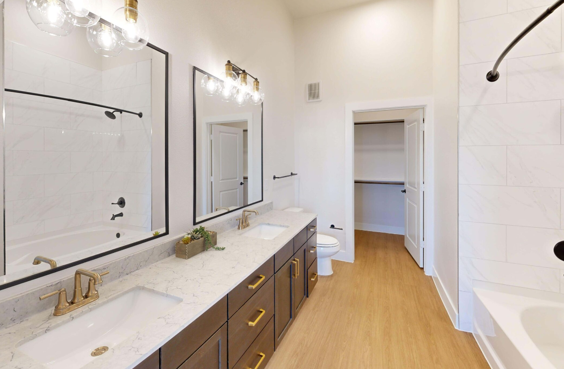 827 South Waverly Drive #20.118 - Photo 3 of 12