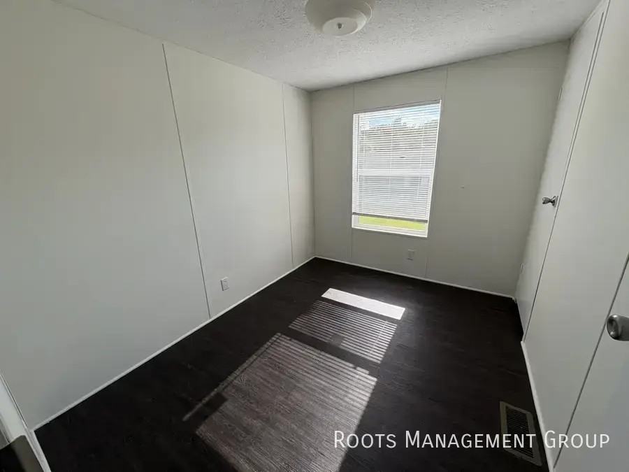 116 Northfork Dr #116N - Photo 7 of 12