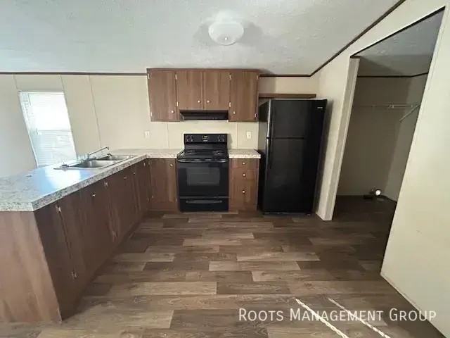 126 Northfork Dr #126N - Photo 3 of 12