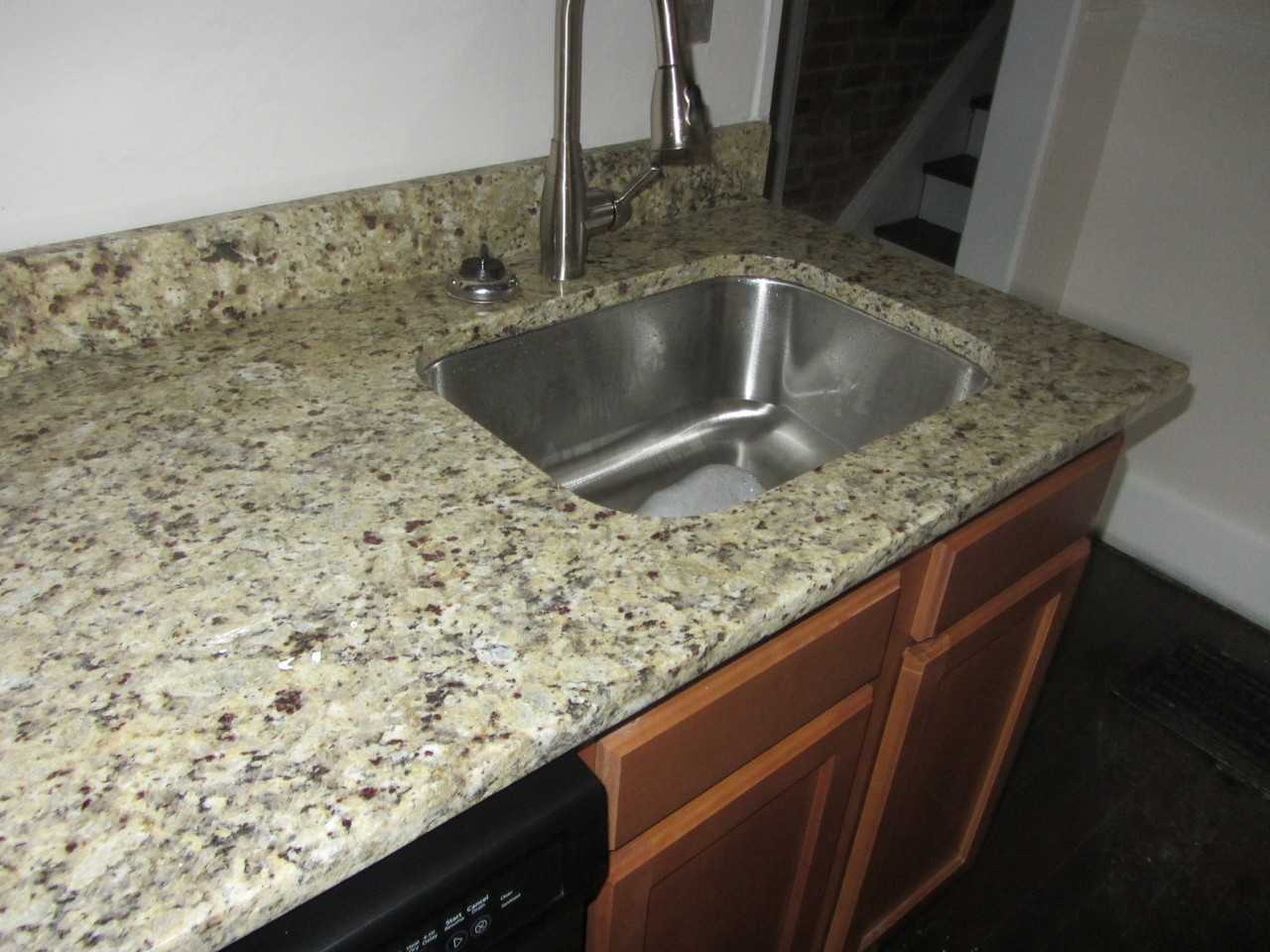 Wilber Ave 226-228 MLR - Photo 7 of 25