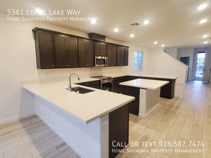 5361 Lopez Lake Way - Photo 5 of 27