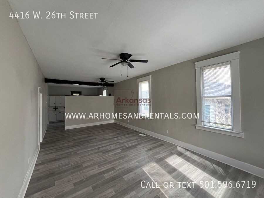 4416 W 26th St - Photo 3 of 16