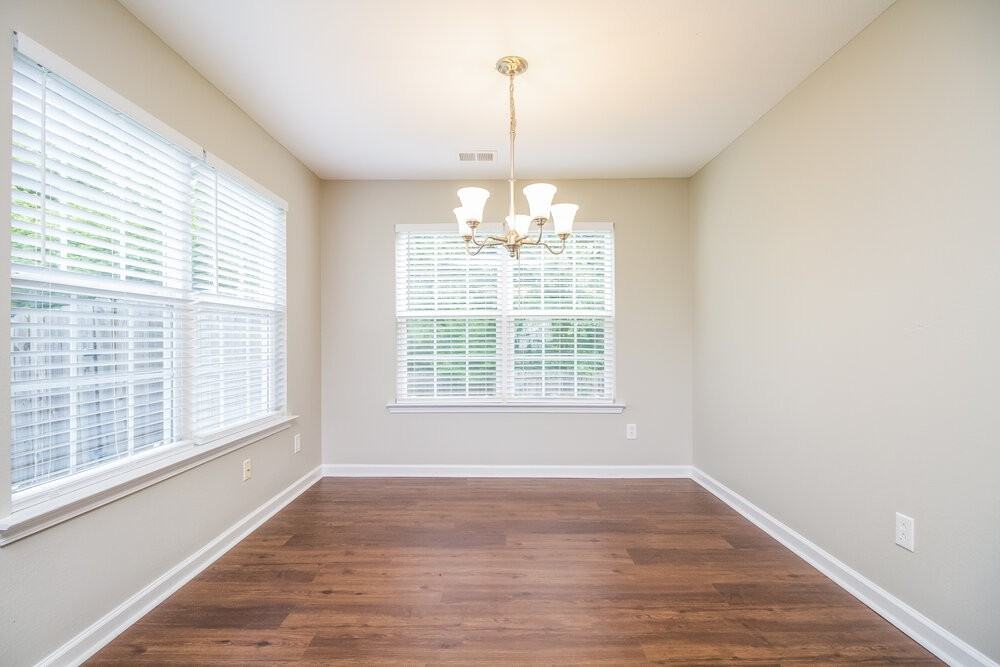 159 Lyndhurst Dr - Photo 4 of 20