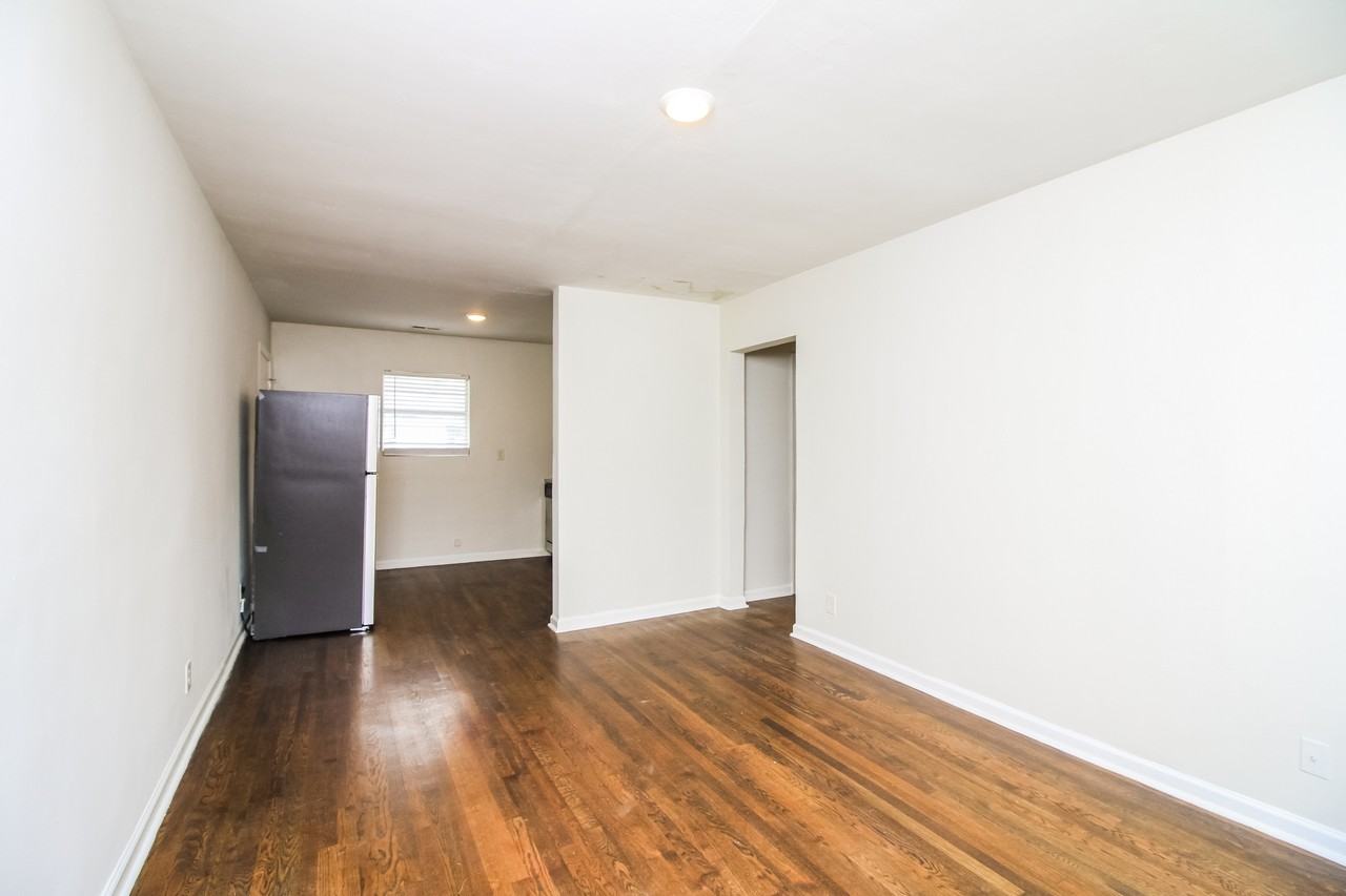 615 3rd Ave #F22 - Photo 7 of 10