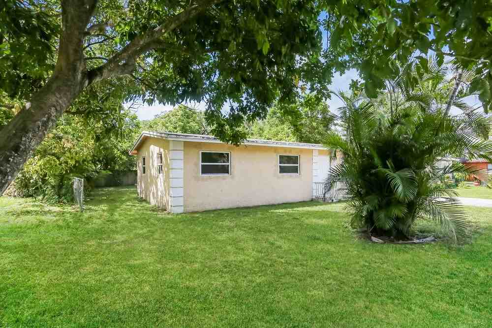 1616 Nw 16th St - Photo 2 of 25