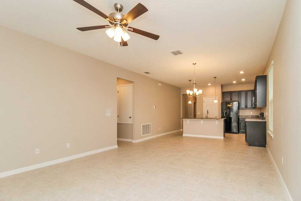 1016 Atlantic Ave - Photo 3 of 16