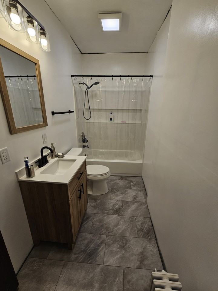 3112 Parkwood Ave - Photo 3 of 13