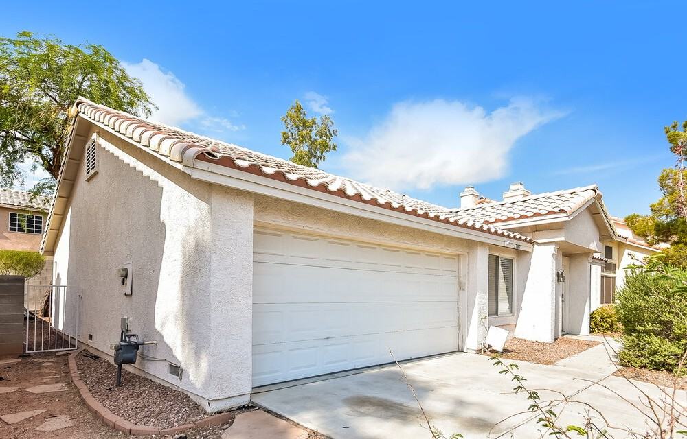 1707 Black Hills Way - Photo 3 of 16