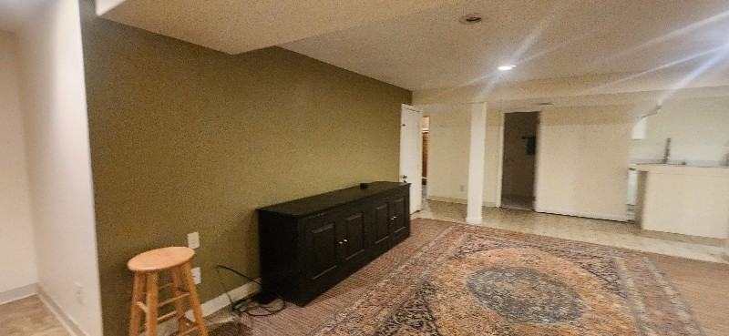 702 Plum St Sw - Photo 4 of 12