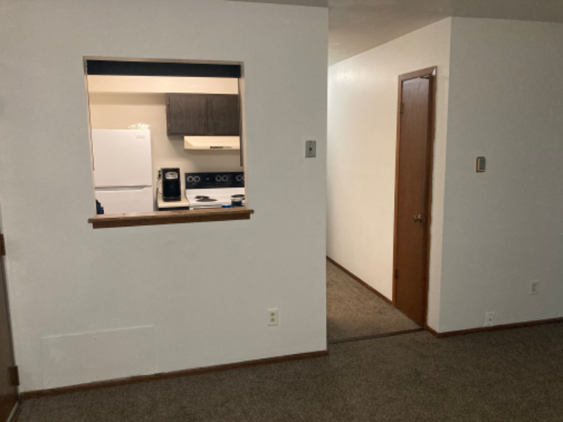 10628 W Bobolink Ave - Photo 7 of 15