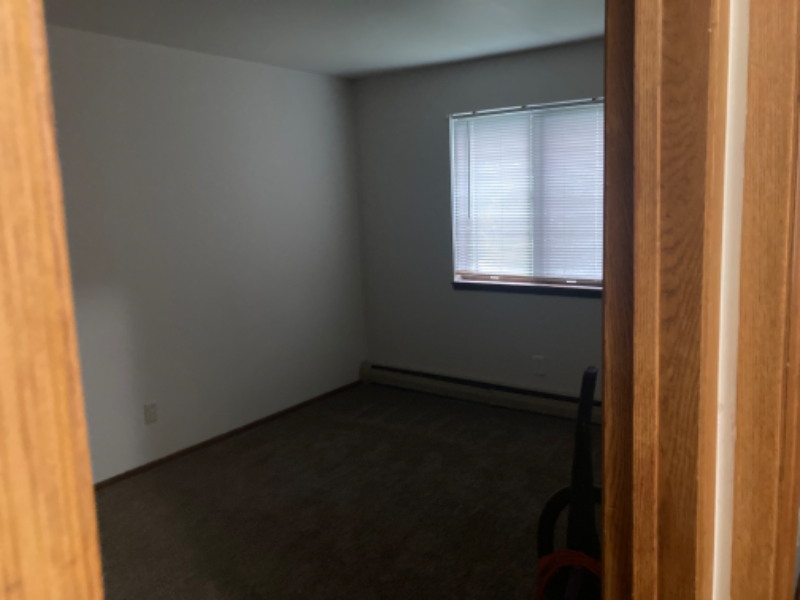 10628 W Bobolink Ave - Photo 6 of 20