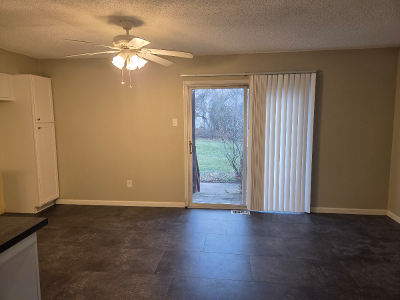 13354 Hiddencrest Ln - Photo 3 of 8