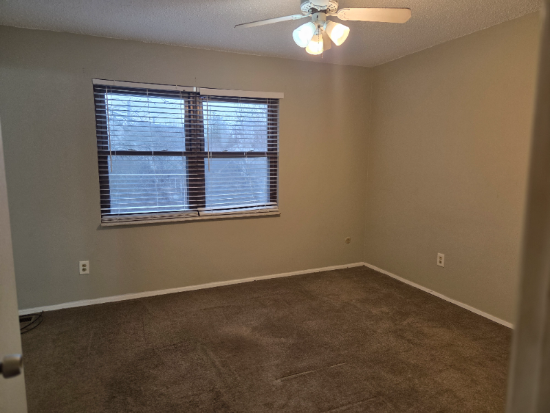 13354 Hiddencrest Ln - Photo 4 of 8