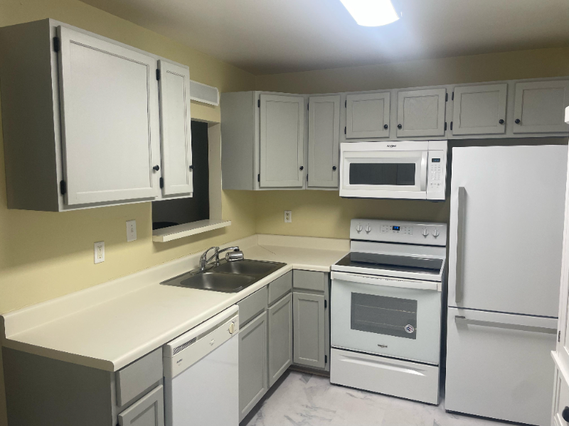 623 Whitehall Rd #B - Photo 7 of 23