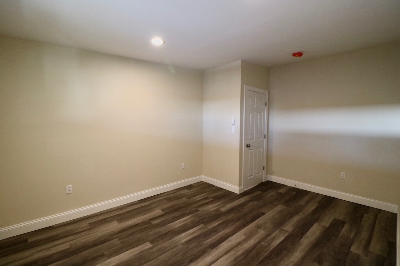 120 Sans Dr #2 - Photo 6 of 11