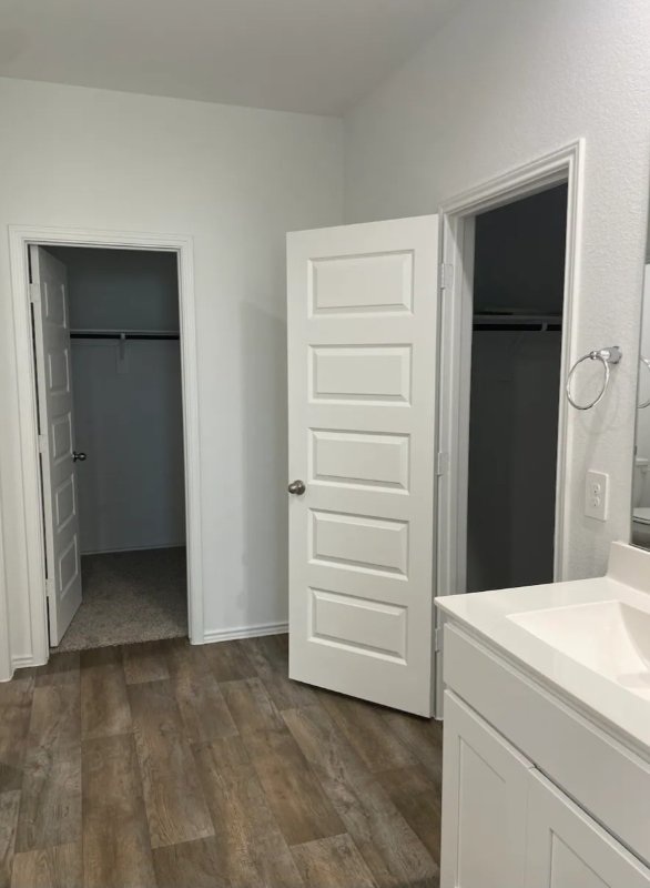 7403 Canyon Stream St - Photo 7 of 14