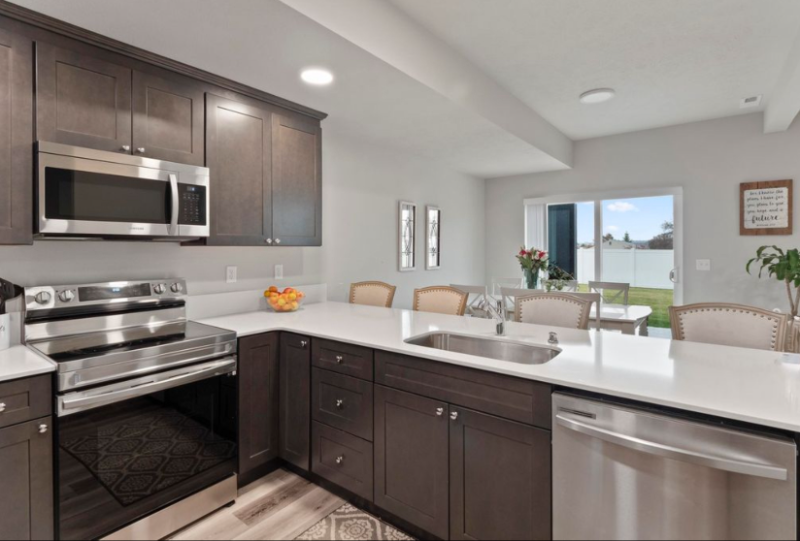 14302 E 13th Ave #14304 - Photo 2 of 17