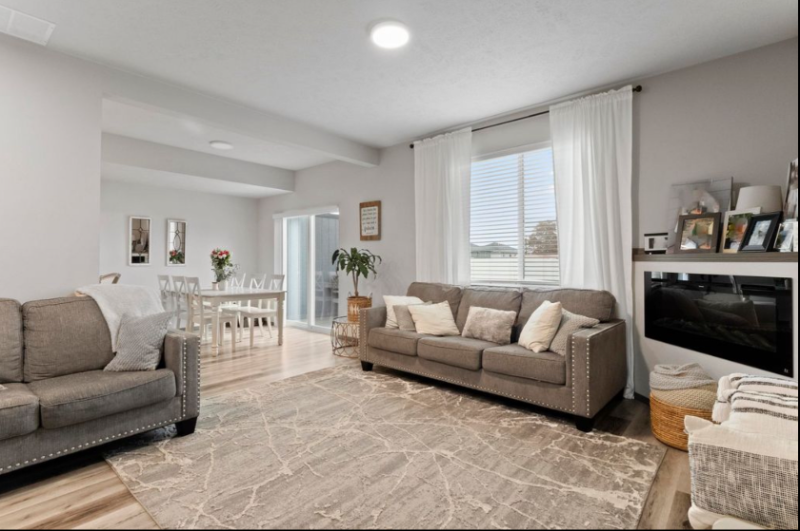 14302 E 13th Ave #14304 - Photo 5 of 17