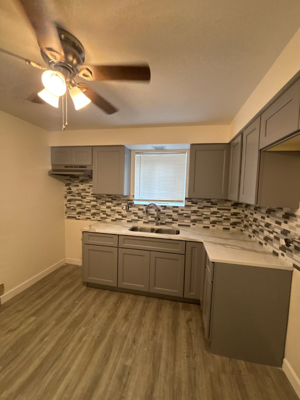 14605 Des Plaines St #1E - Photo 3 of 5