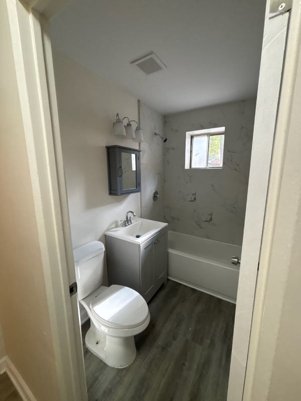 14605 Des Plaines St #1E - Photo 5 of 5