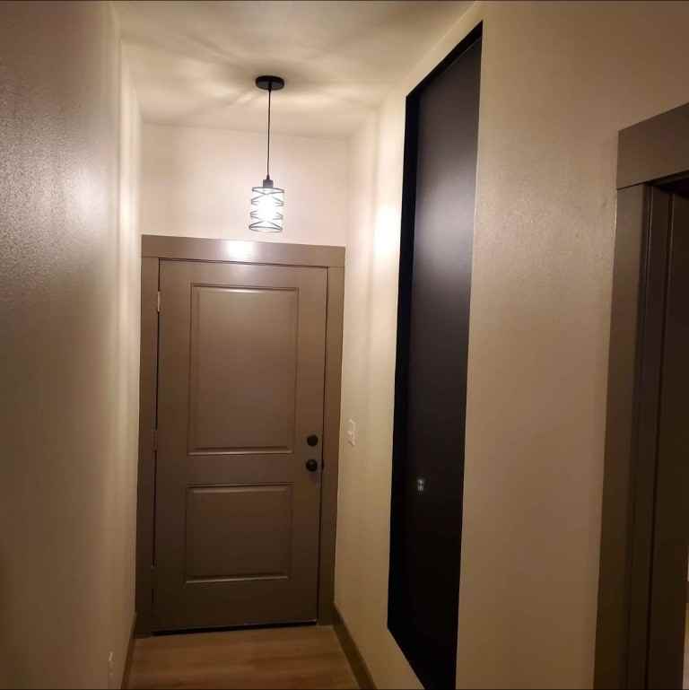 315 South Mckinley Street #A - Photo 6 of 9