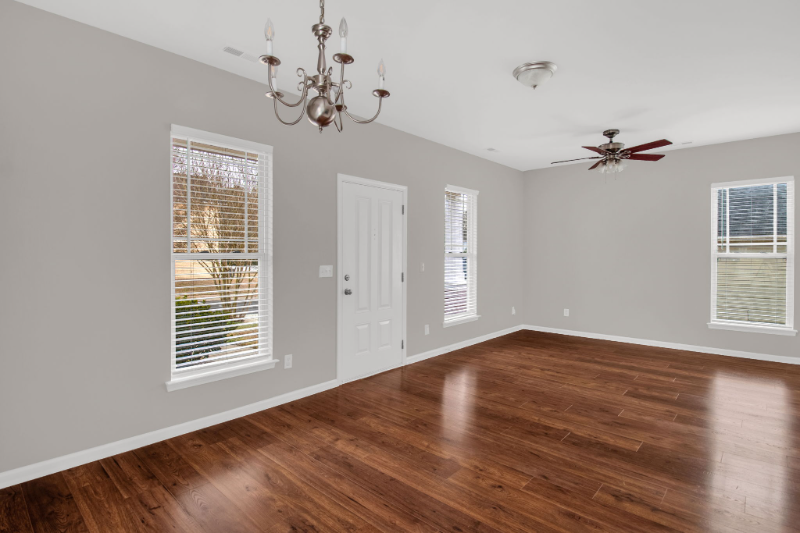 4204 Spring Oak Dr - Photo 4 of 20