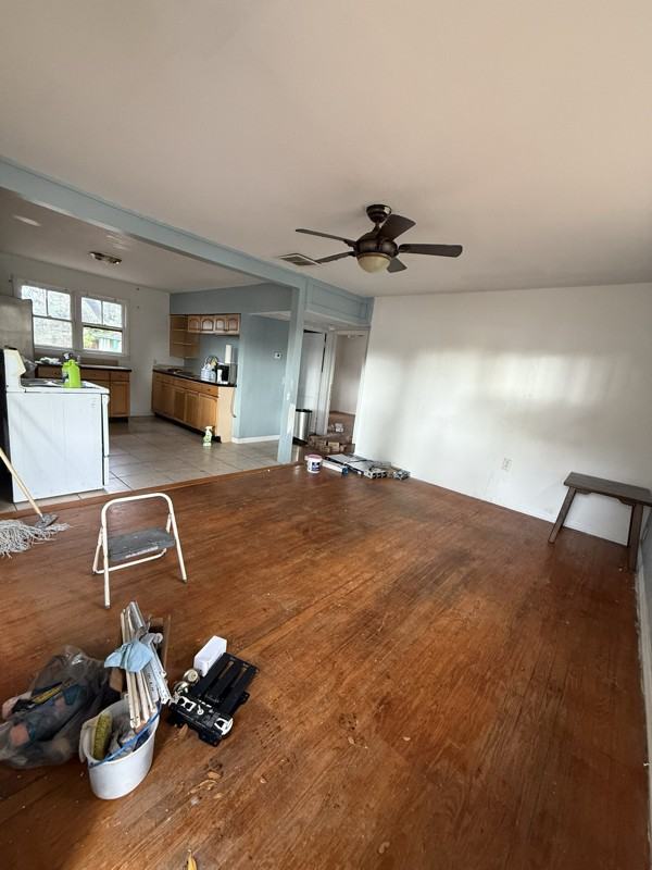 1316 Woodbine St - Photo 2 of 13