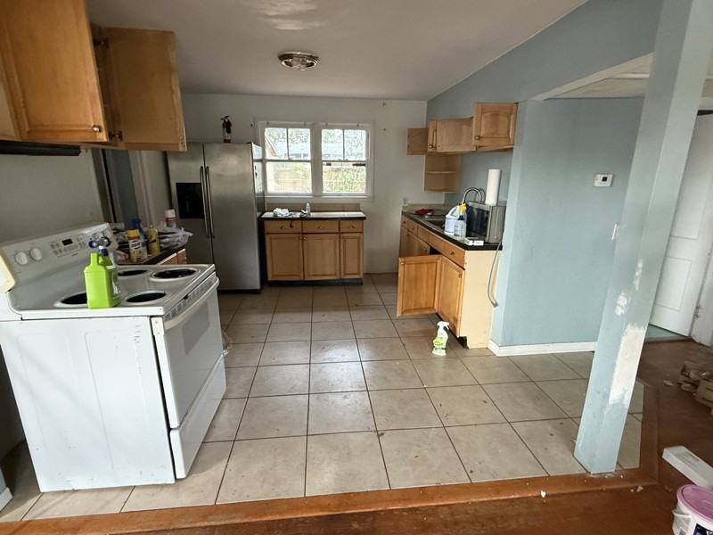 1316 Woodbine St - Photo 4 of 13