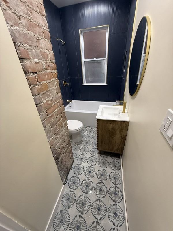 3023 Lothrop St - Photo 2 of 4