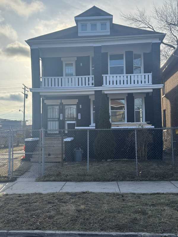 3023 Lothrop St - Photo 4 of 4