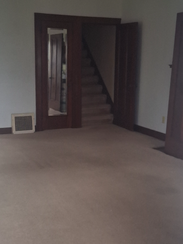 149 Eastern Heights Blvd - Photo 5 of 11