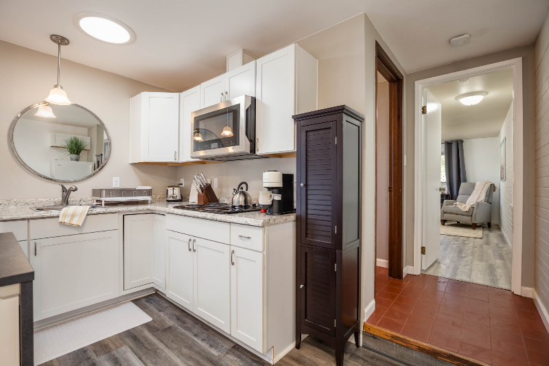 1903 E Main St - Photo 5 of 11