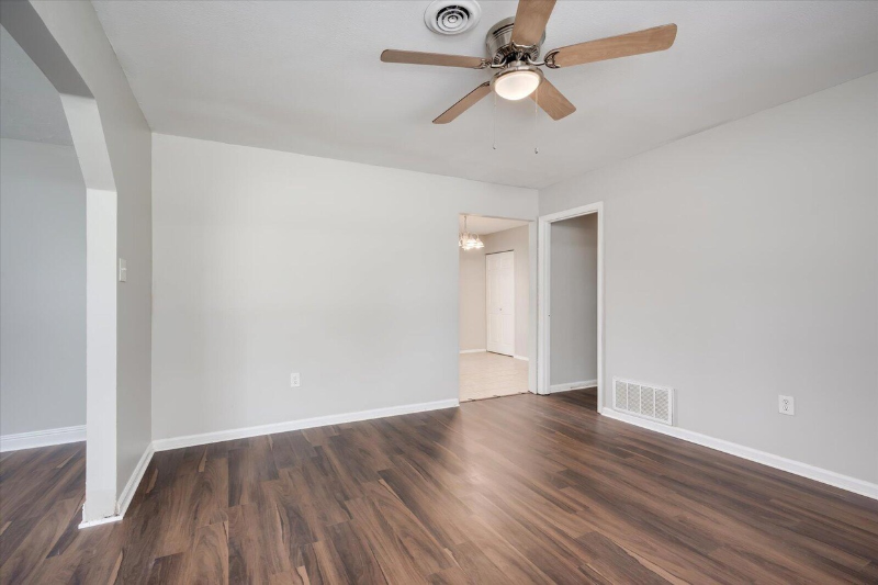 2922 Dahlia Dr - Photo 3 of 17