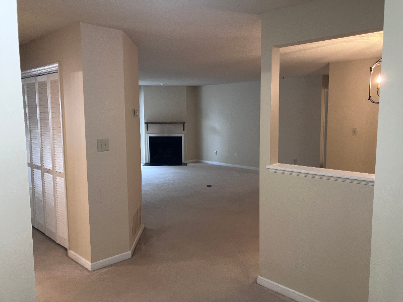 815 Ridgefield Dr - Photo 3 of 18