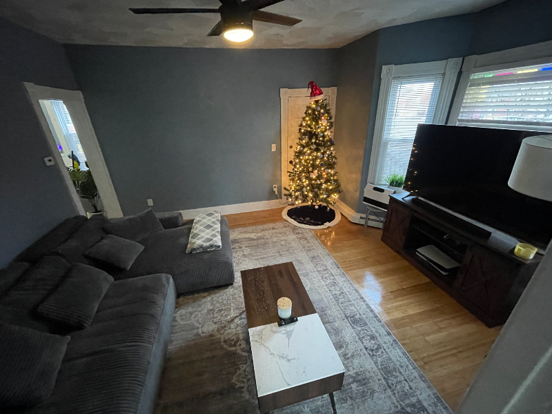 183 Connors St #1 - Photo 4 of 11