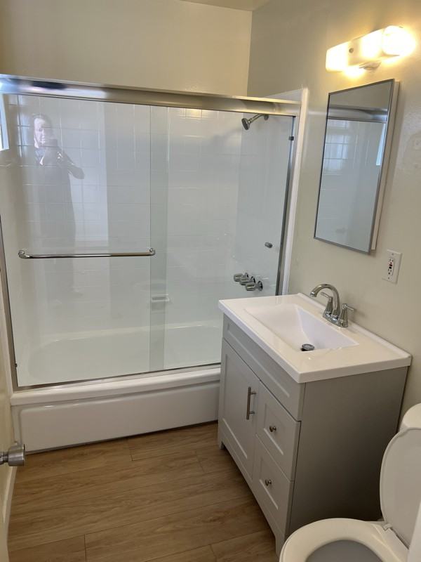 1661 W 219th St #12 - Photo 3 of 5